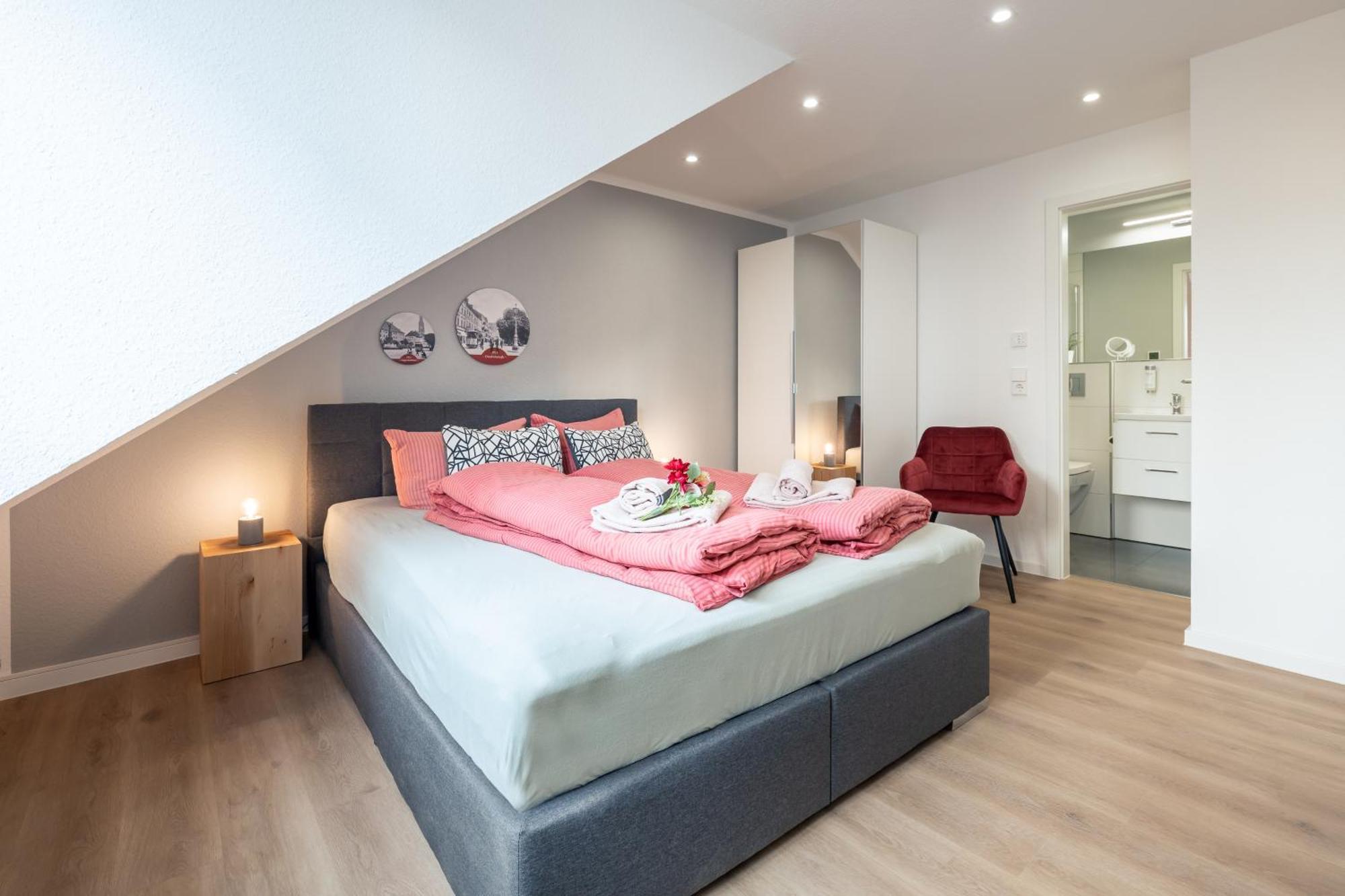 Wohnen Auf Zeit - Innenstadt-Appartements Freiburg im Breisgau Bilik gambar